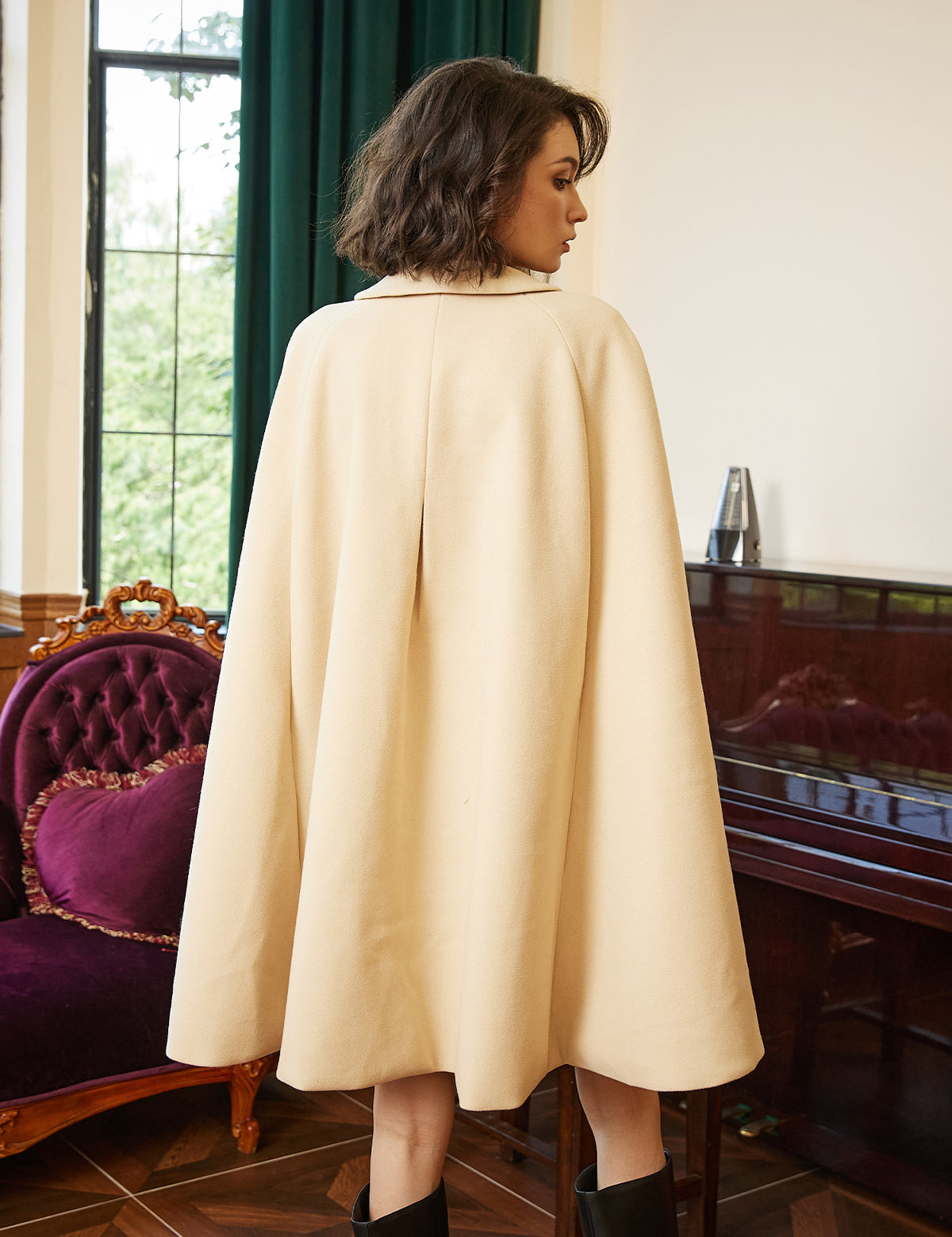 Sabrina Cloak