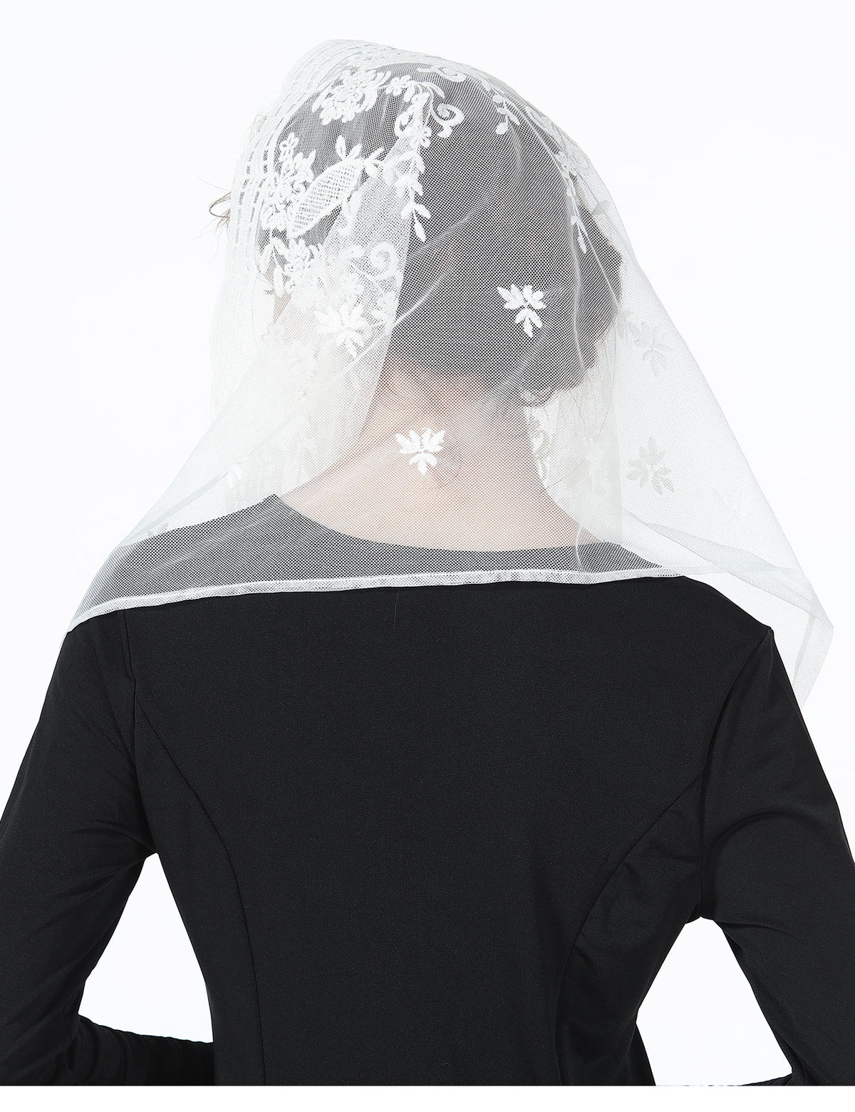 Monica Veil