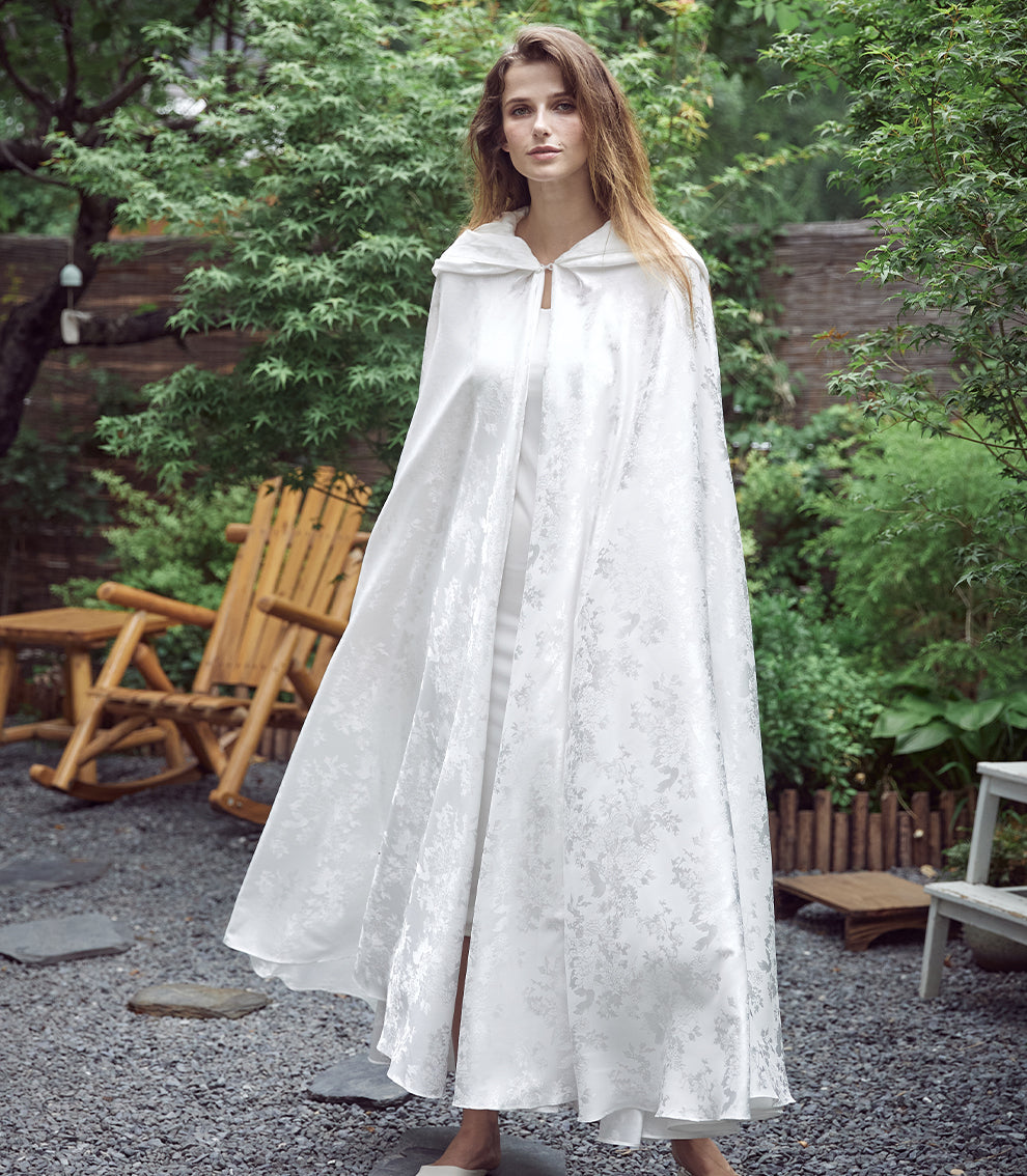 Anthea Cloak