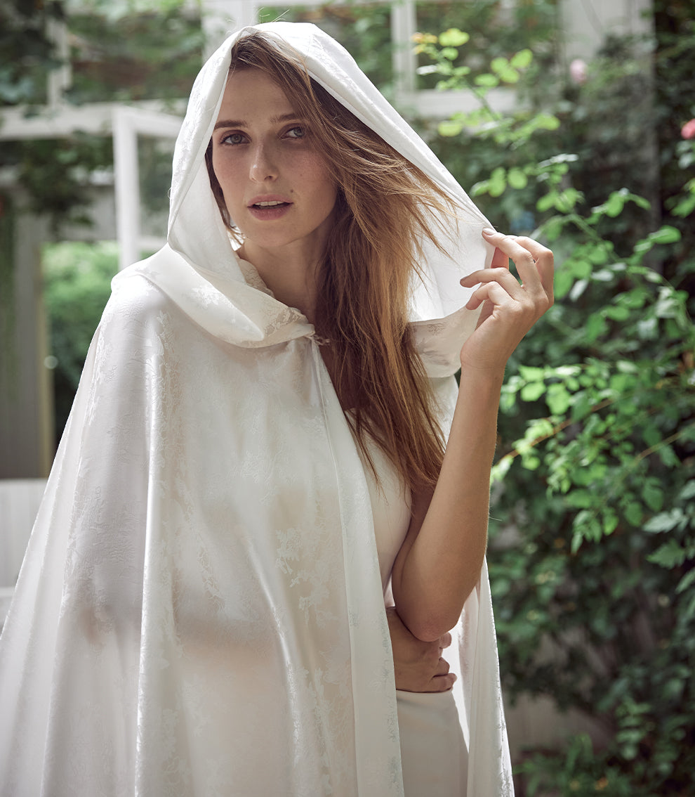 Anthea Cloak