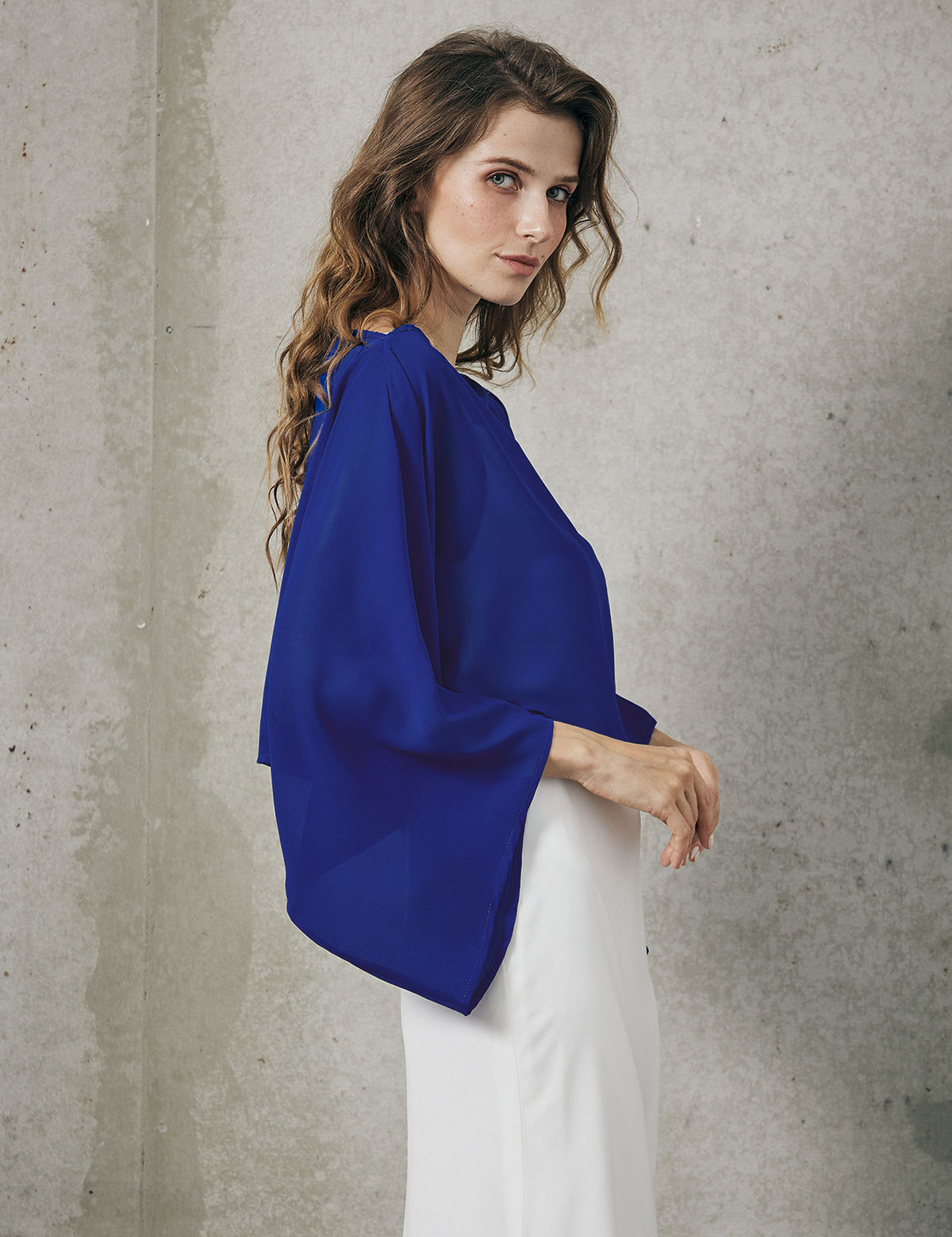 Evadne Shawl