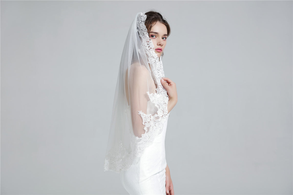 Velo da sposa con pettine 1 strato bordo in pizzo applicato lunghezza fino alle dita 36"-V65-Fatto su misura