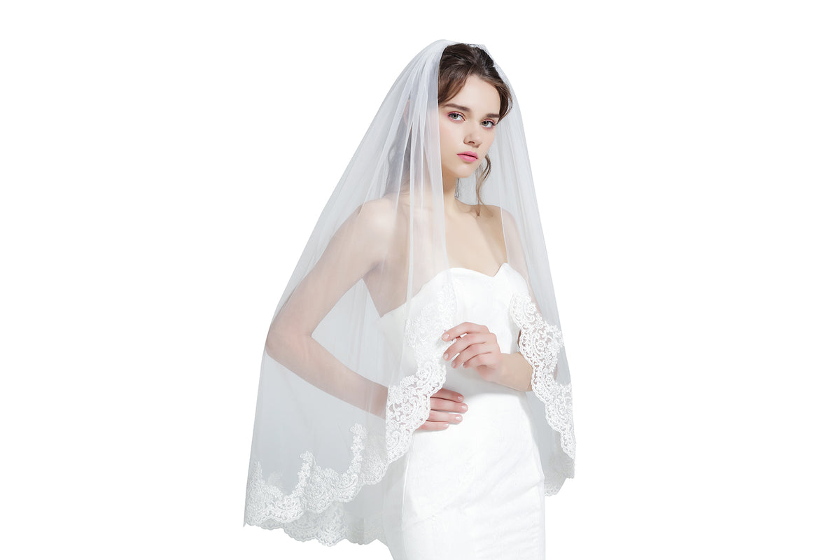 Copy of Wedding Bridal Veil with Comb 1 Tier Lace Applique Edge Ivory Fingertip Length-LACE