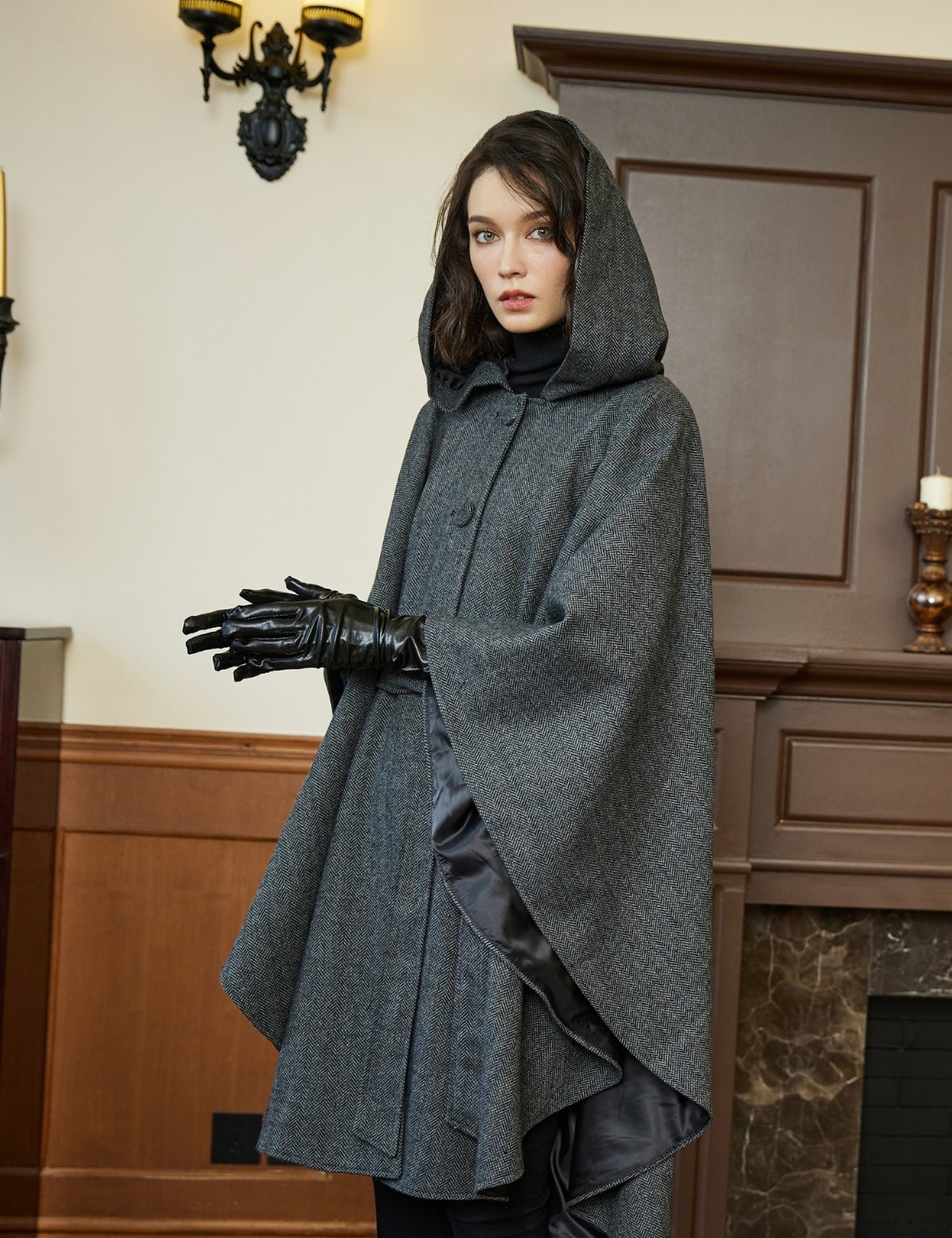 Eleanor Cloak
