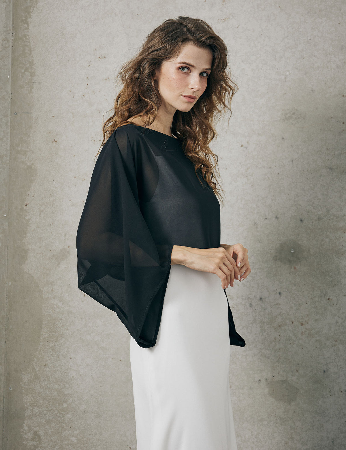 Evadne Shawl