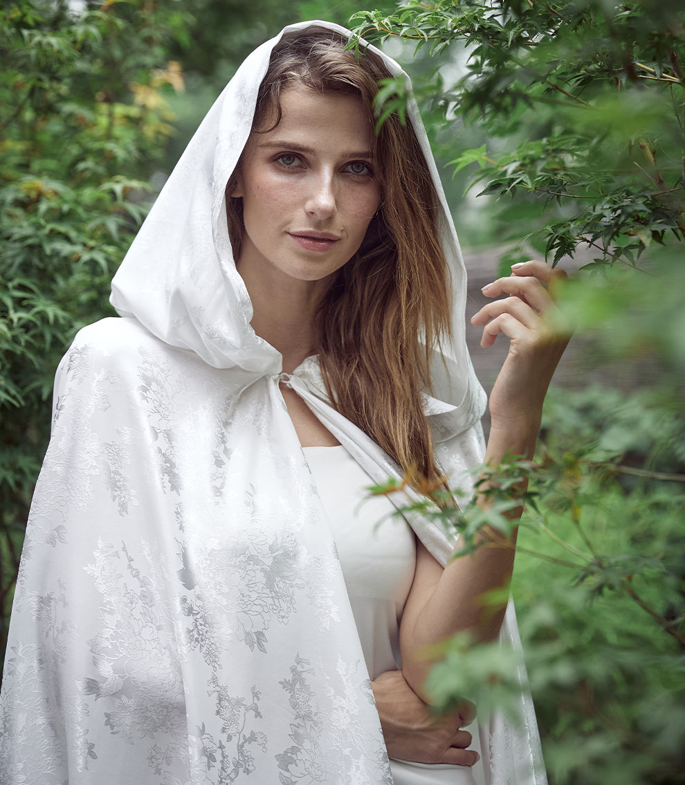 Anthea Cloak