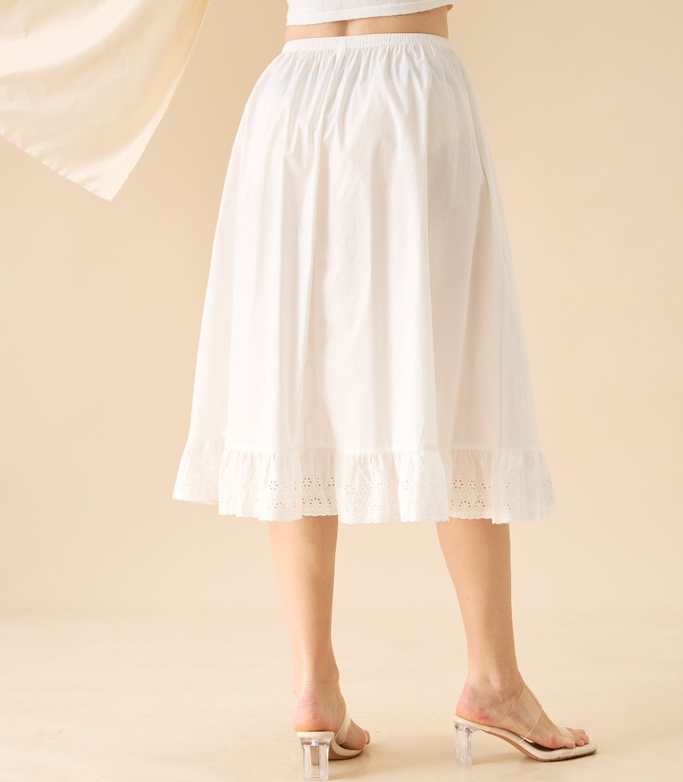 Back view of the Beautelicate white half slip. The anti-cling drape makes this 100 percent cotton half slip perfect.